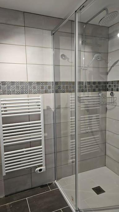 Appartement Cosy Neuf Saint-Sornin-Lavolps Exterior foto